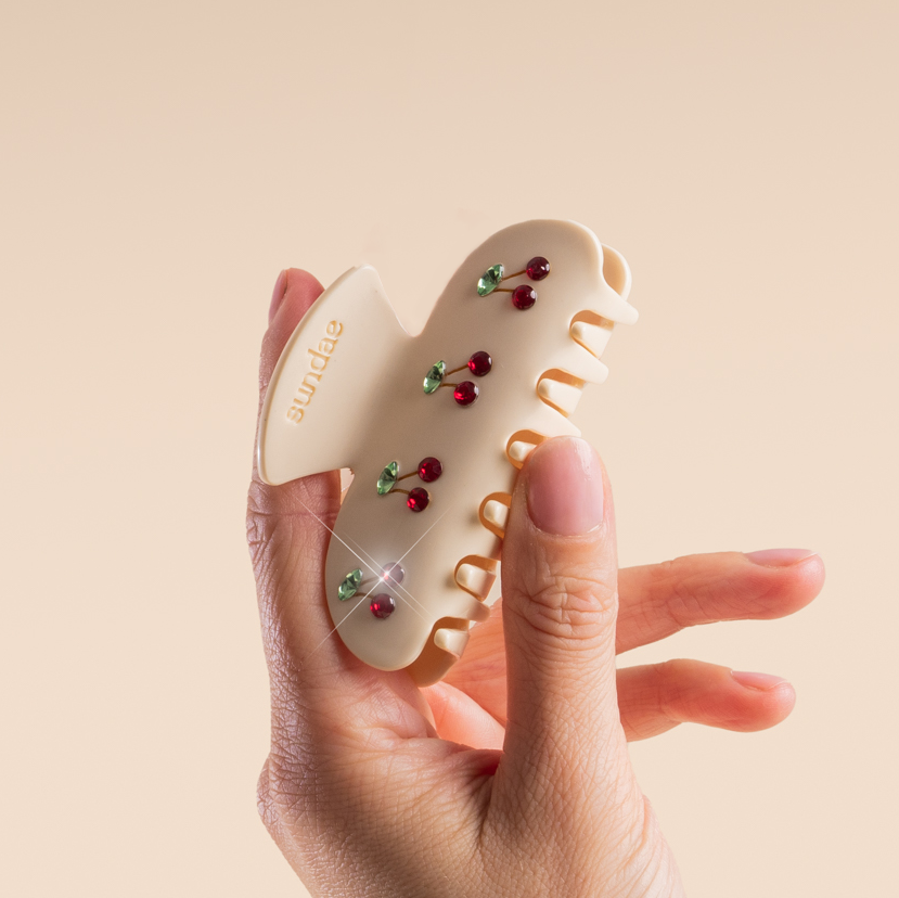 Free Mini Cherry Claw Clip